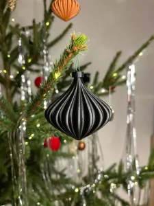 Christmas tree toys