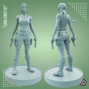 FIGURE "LARA CROFT" 01