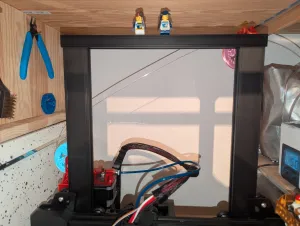 Filament guide for the side and top