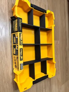Dewalt Tough system 2.0 compartments