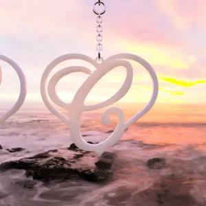 Heart with C Earring for San Valentine