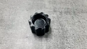 Icebox drain cap (plus bubbler cap)