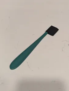 The Purr Spatula