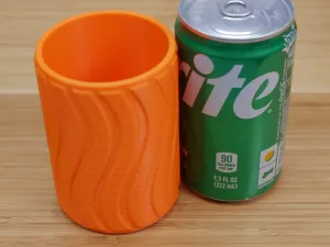 7.5 oz Twisted Grip Tiny Can Cooler