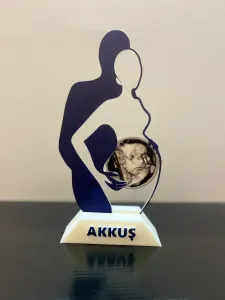 Anne-Baba ve Bebek Silüeti