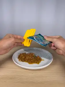 Cat Food Squeezer