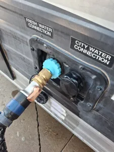 Camper Fresh Water Gardena _w vent