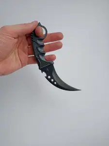 karambit knife V2 Counter strike.