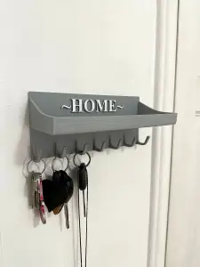 Key hanger with shelf