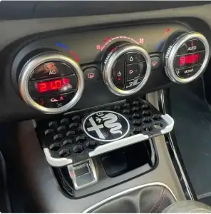 Alfa Romeo Giulietta Phone Holder