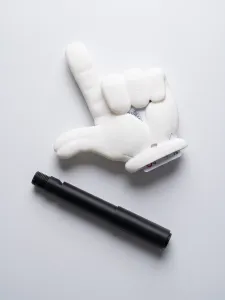 🖐️ The Tap-to-Pay Hand — Credit Card Wand