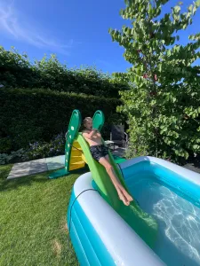 Water slide nozzle