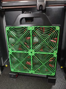 Fan made of four 12V PC fans
