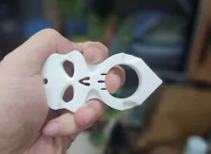 Skull Knuckle Boxer Toy Keychain骷髅指虎玩具钥匙扣