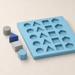 Small Figure and Shape matchup exercise for children.