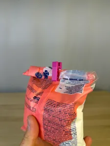 Mini Bag Clip (with hooks)