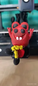 RATON ARTICULADO ARRODILLADO
