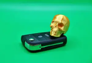 Skull keychain