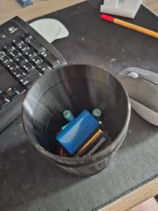 Empty battery bin