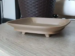 Square plates