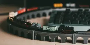 Z Scale Viaduct Track Set for Marklin Track
