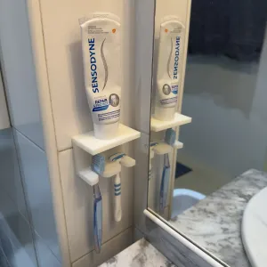 TOOTH BRUSH HOLDER WITH SHELF