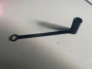 Cap with anti-leak strap