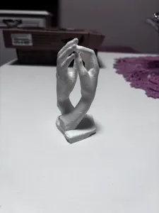 Holding hands sculpture