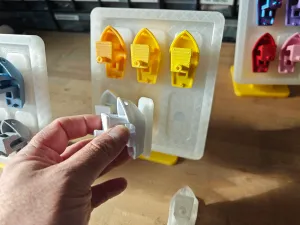 BENCHY ship organizer / picture frame to stand or hang up!