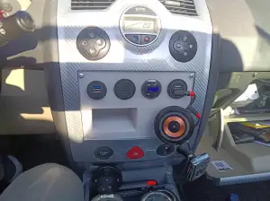 2 DIN Radioschacht