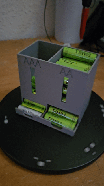 Smarter Batteriespender, Smart Battery Dispenser