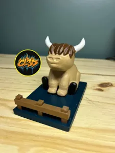 Highland Cow Phone Stand