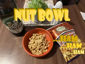 Bowl for nuts, crisps and chips