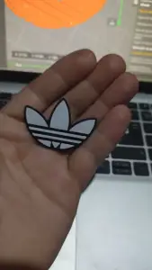 logo adidas flor