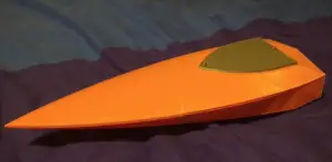 Prototype de bateau à réaction RC