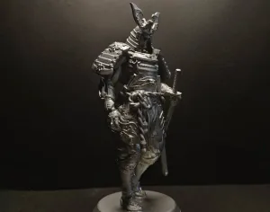 精致武士手办