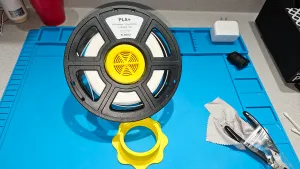 Silica Beads / Desiccant holder spool 72mm+ Spools