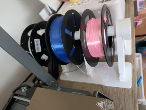 Filament holder