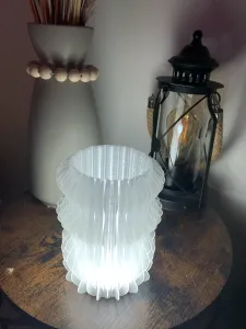 Crazy Wave Twist Lamp