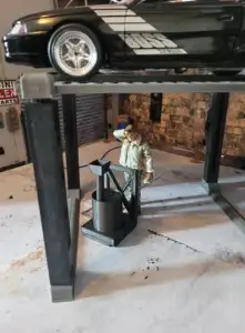 1/24 MACHINE DE CHANGEMENT D'HUILE 2 / OIL CHANGE MACHINE 2