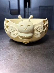 Bee Candy Bowl – Cute Honeycomb Basket