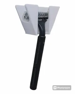 SHAVER HOLDER