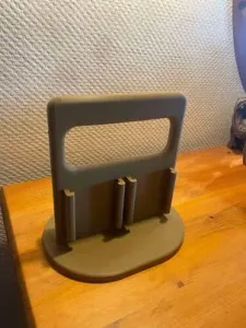 Battery holder to Makita batteries