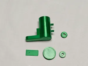Automatic Dispensing Pet Bird Feeder, Small Pet Feeder