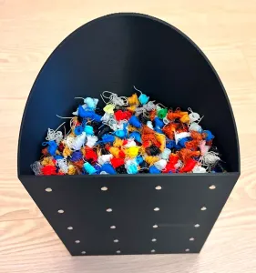 Magnet poop bin for K2 Plus