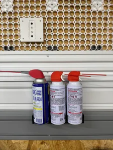 Holder - Spray Cans
