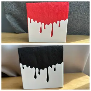 Flowing napkin holder