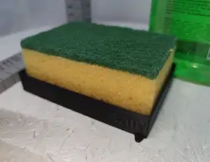 A Very Neat Sponge Holder