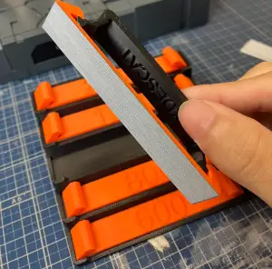 MRC Quick-Release Sanding Board