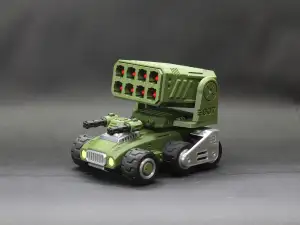 6x6轮式机甲火箭炮